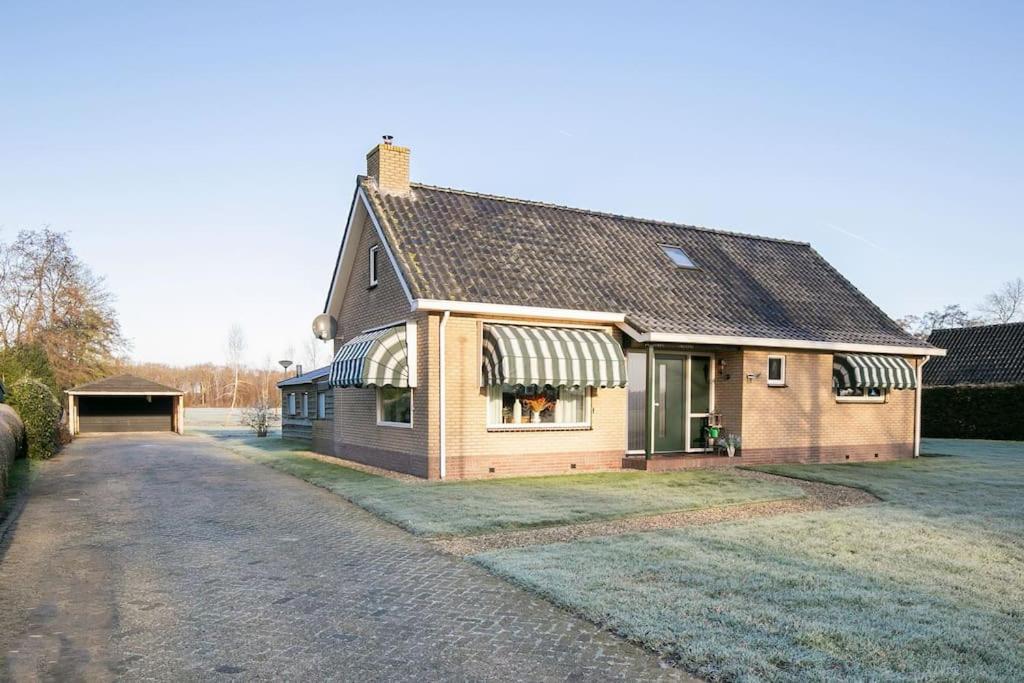 Knus Appartement Aan Bosrand Hornsterzwaag Экстерьер фото